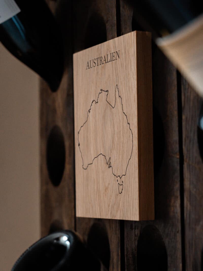 vin plakat i træ, plakat af Australien, Kort over Australien på træ, træplade på væg, vægophæng